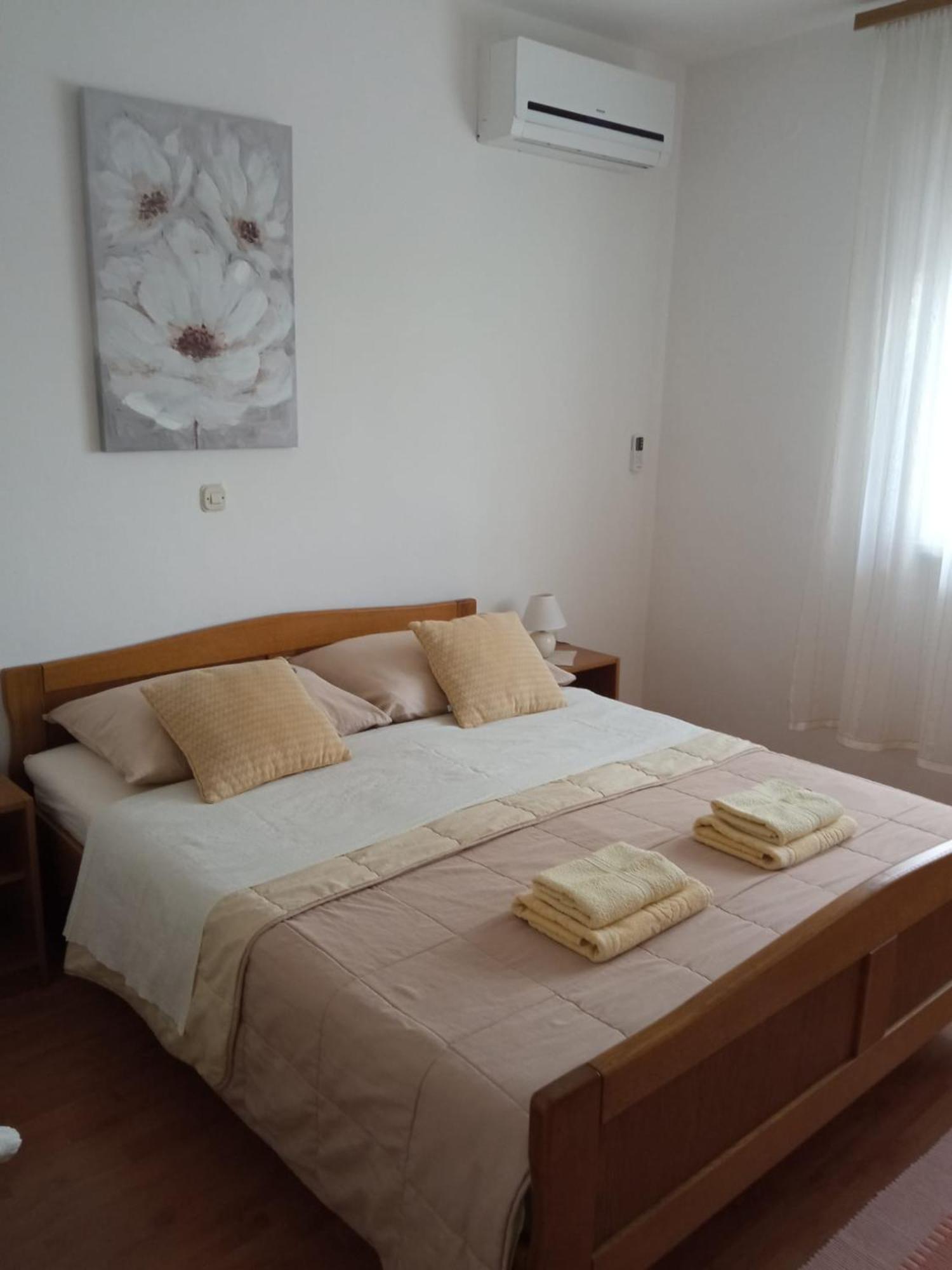 Plitvice Apartment Starigrad Paklenica