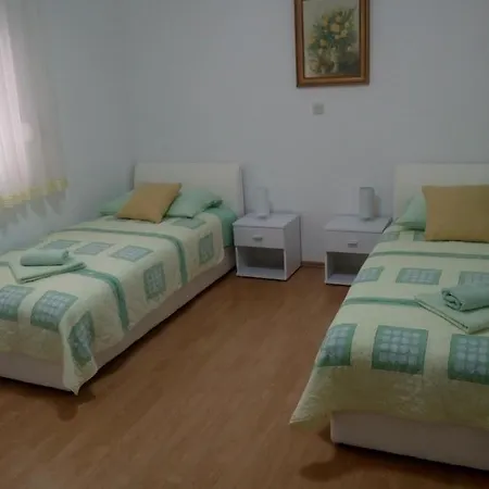 Apartment Plitvice Starigrad Paklenica Buitenkant foto